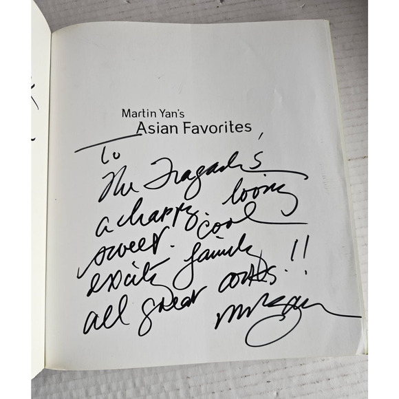 SIGNED Martin Yan Asian Favorites From Hong Kong, Taiwan and Thailand Cookbook - Picture 7 of 9